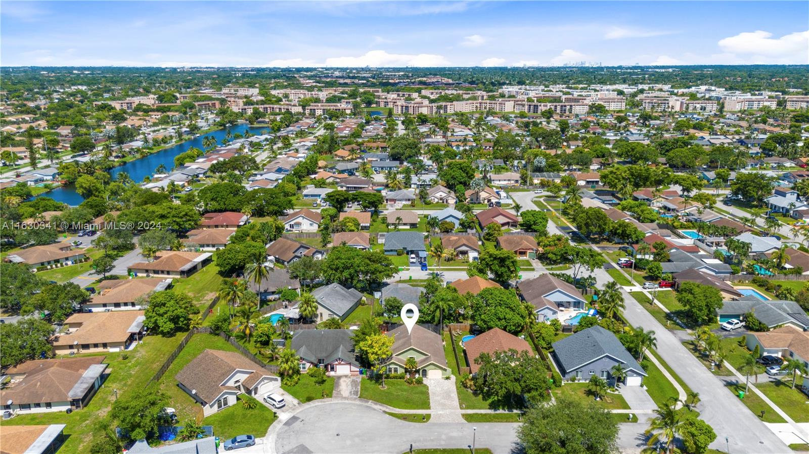 2820 NW 110th Ter