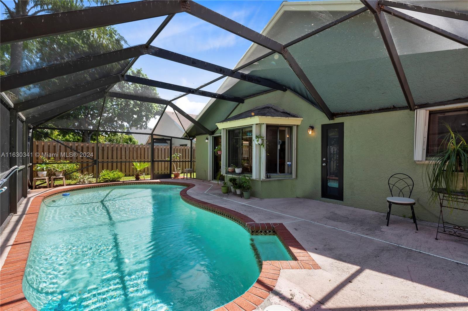 2820 NW 110th Ter