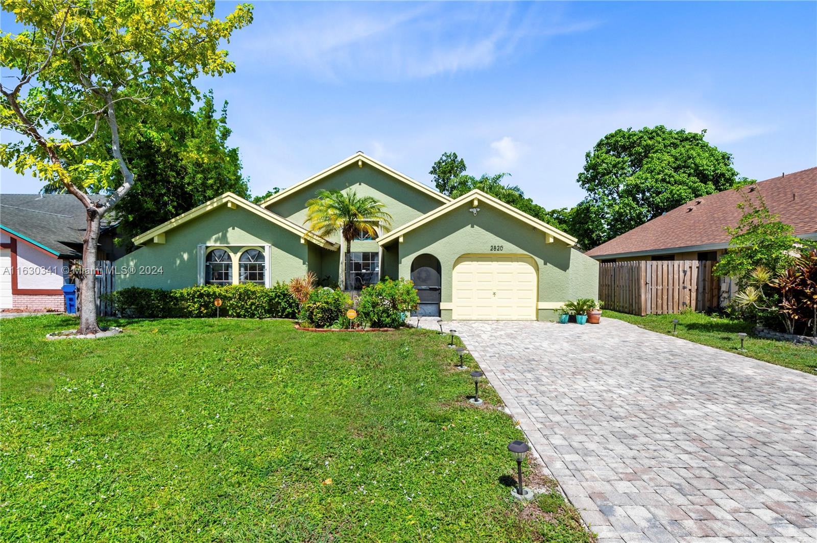 2820 NW 110th Ter