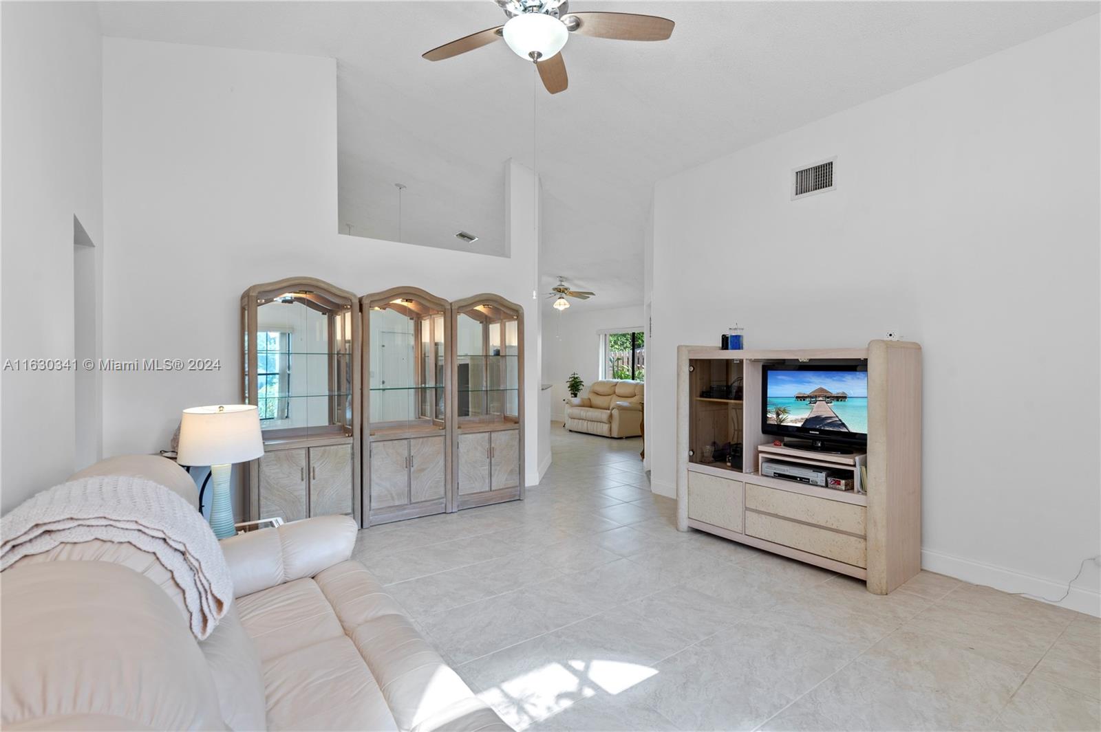 2820 NW 110th Ter