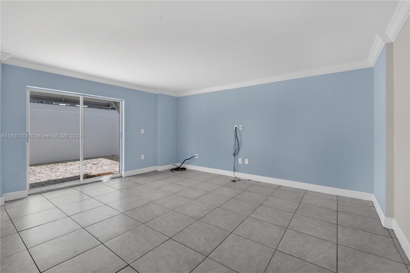 2977 Mcfarlane Rd Unit: PH8