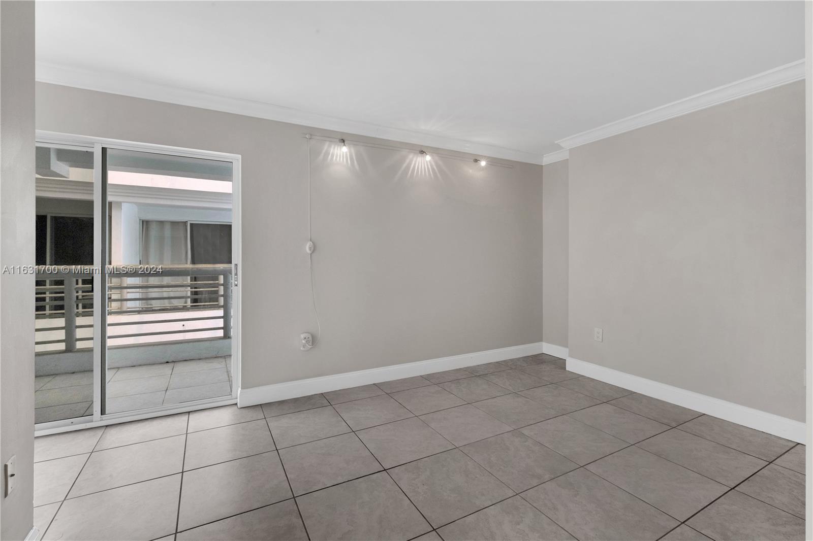 2977 Mcfarlane Rd Unit: PH8