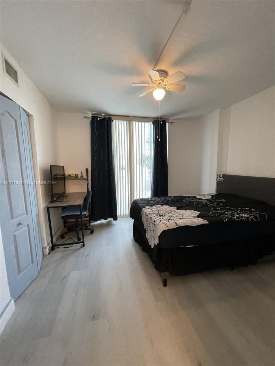 60 NW 37th Ave # 408
