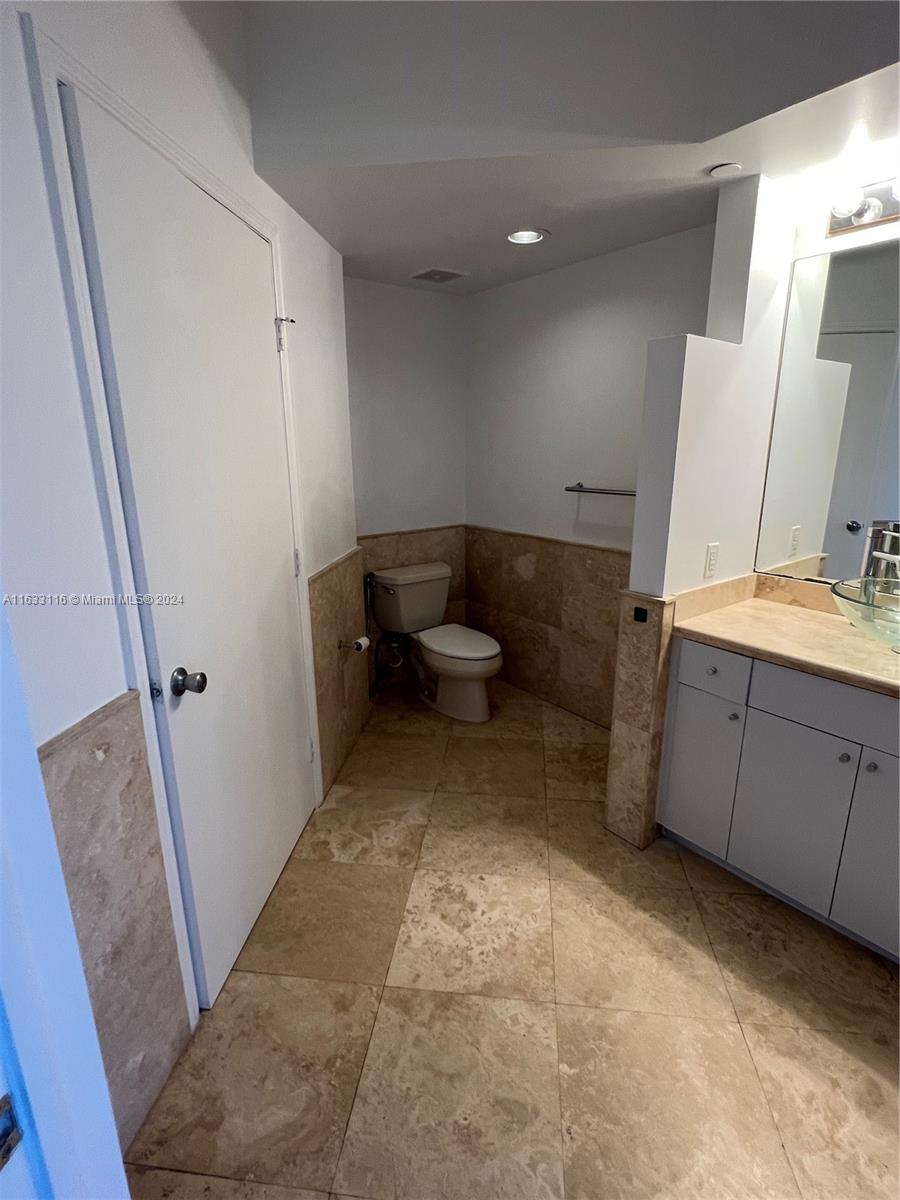 1330 West Ave # 2510