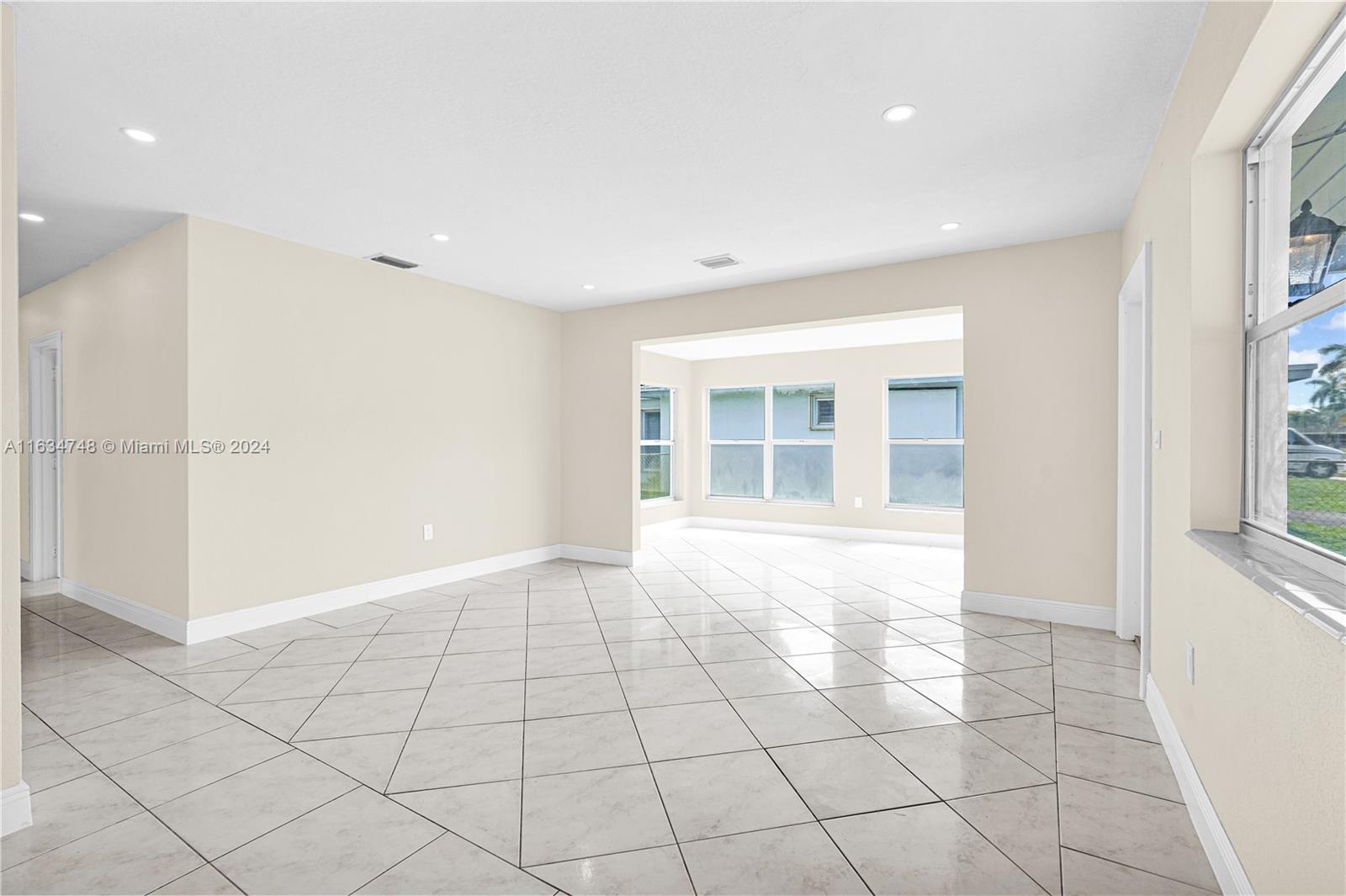 7451 Polk St