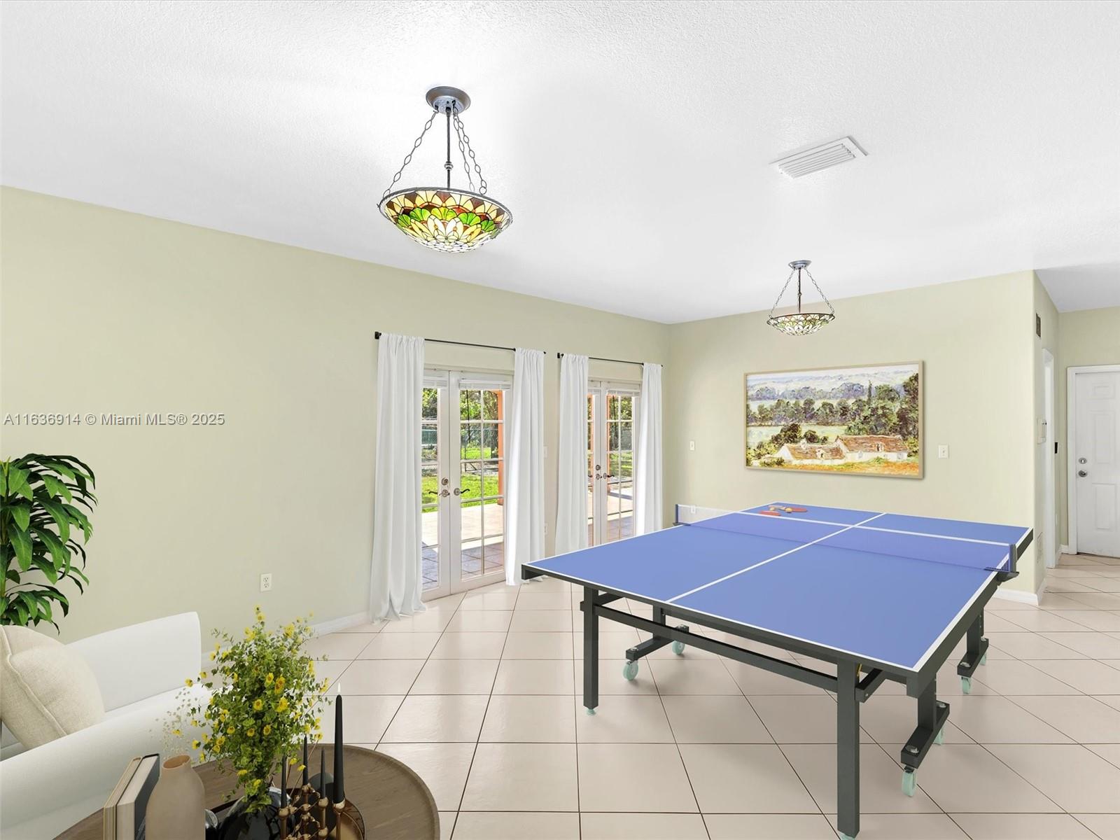279 NW 119th Ave.