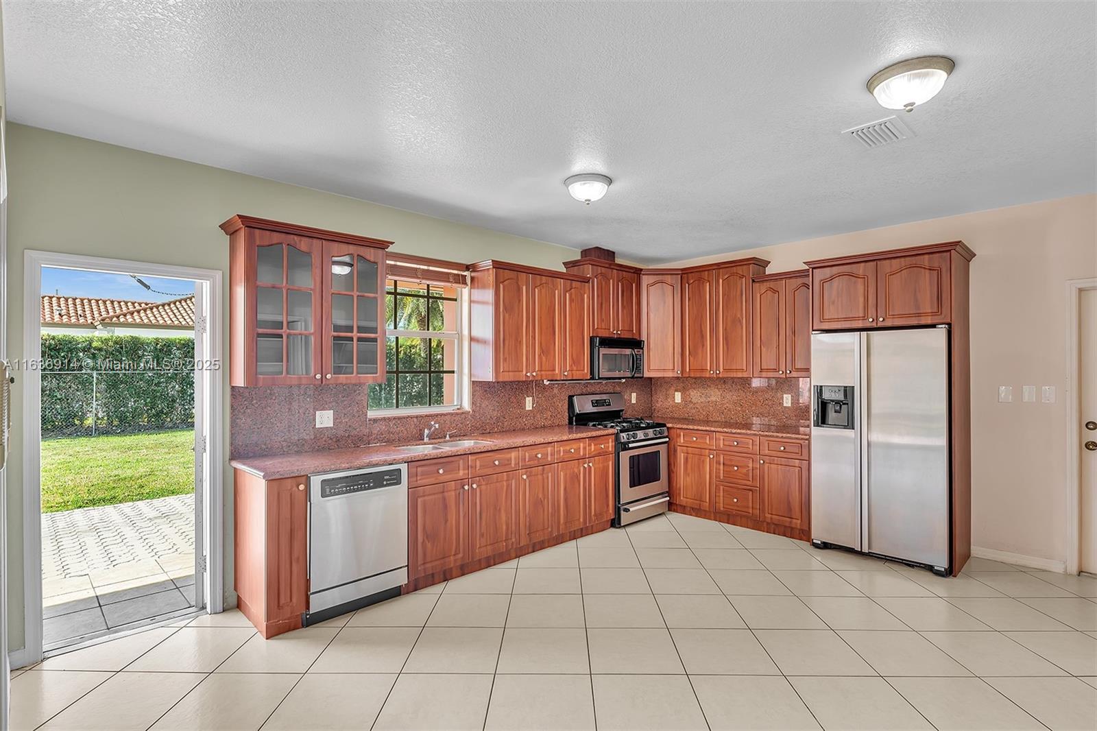 279 NW 119th Ave.