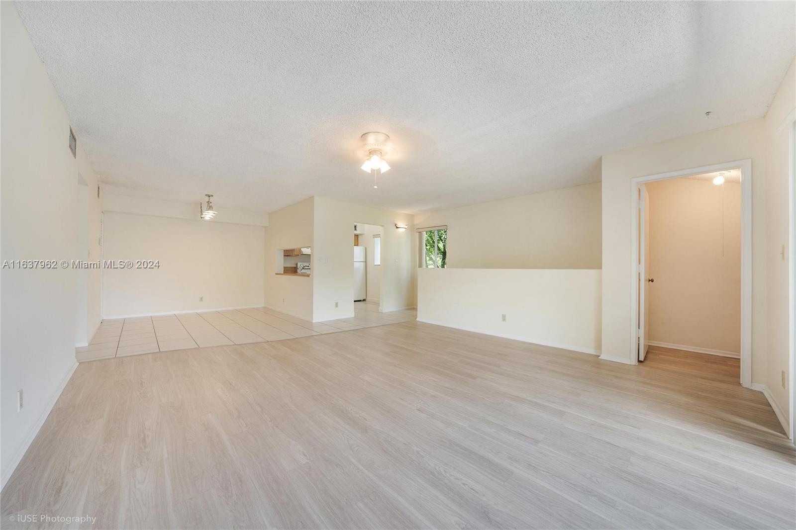 110 Gardens Dr # 202