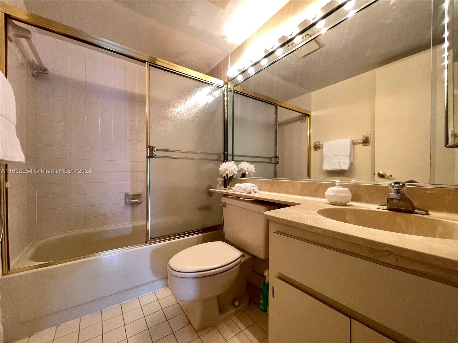 9040 SW 125th Ave # 206 Unit: D-206