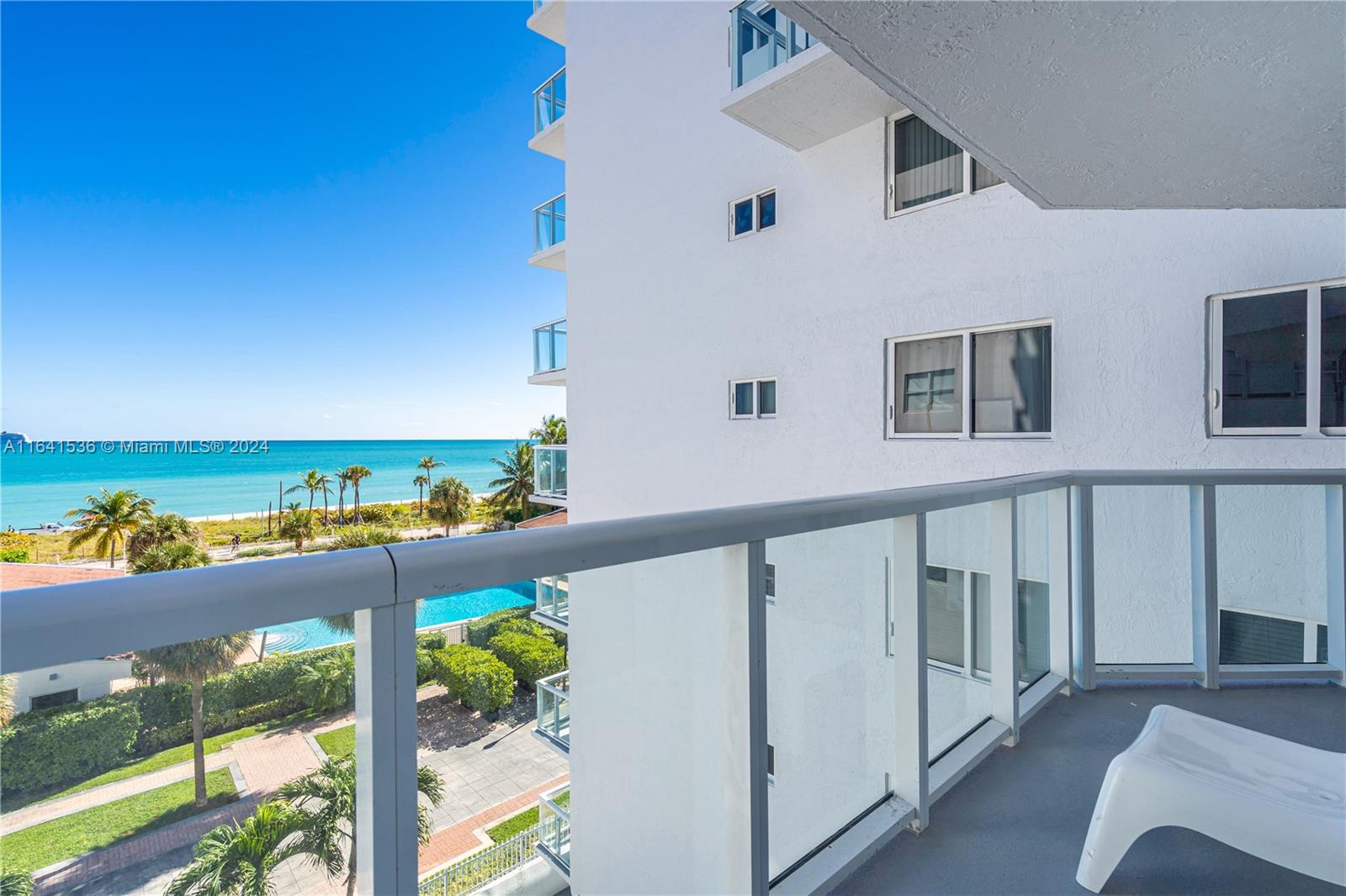 2457 Collins Ave # 503