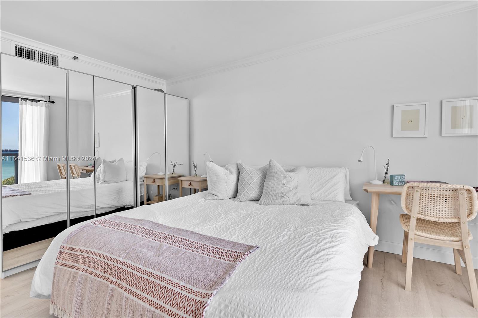 2457 Collins Ave # 503