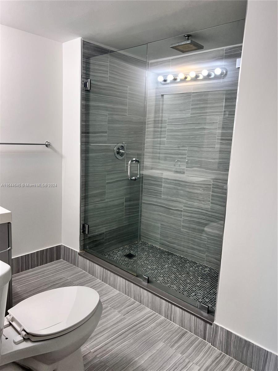 9645 NW 1st Ct # 208 Unit: 1-208