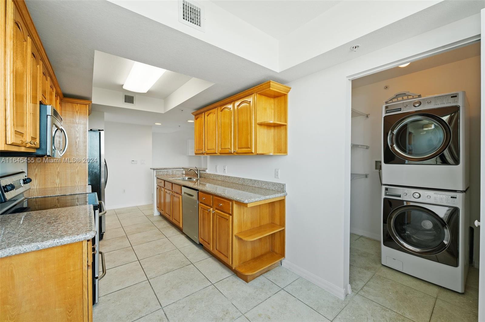 3530 SW 22nd St # 713