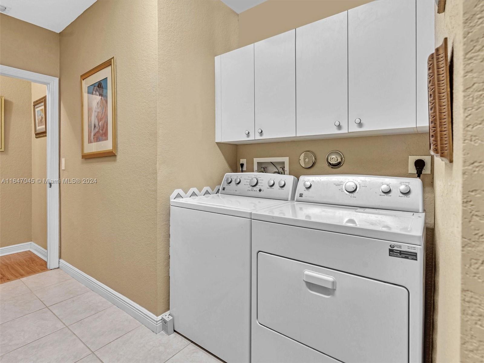 7907 E Exeter Blvd E # 102