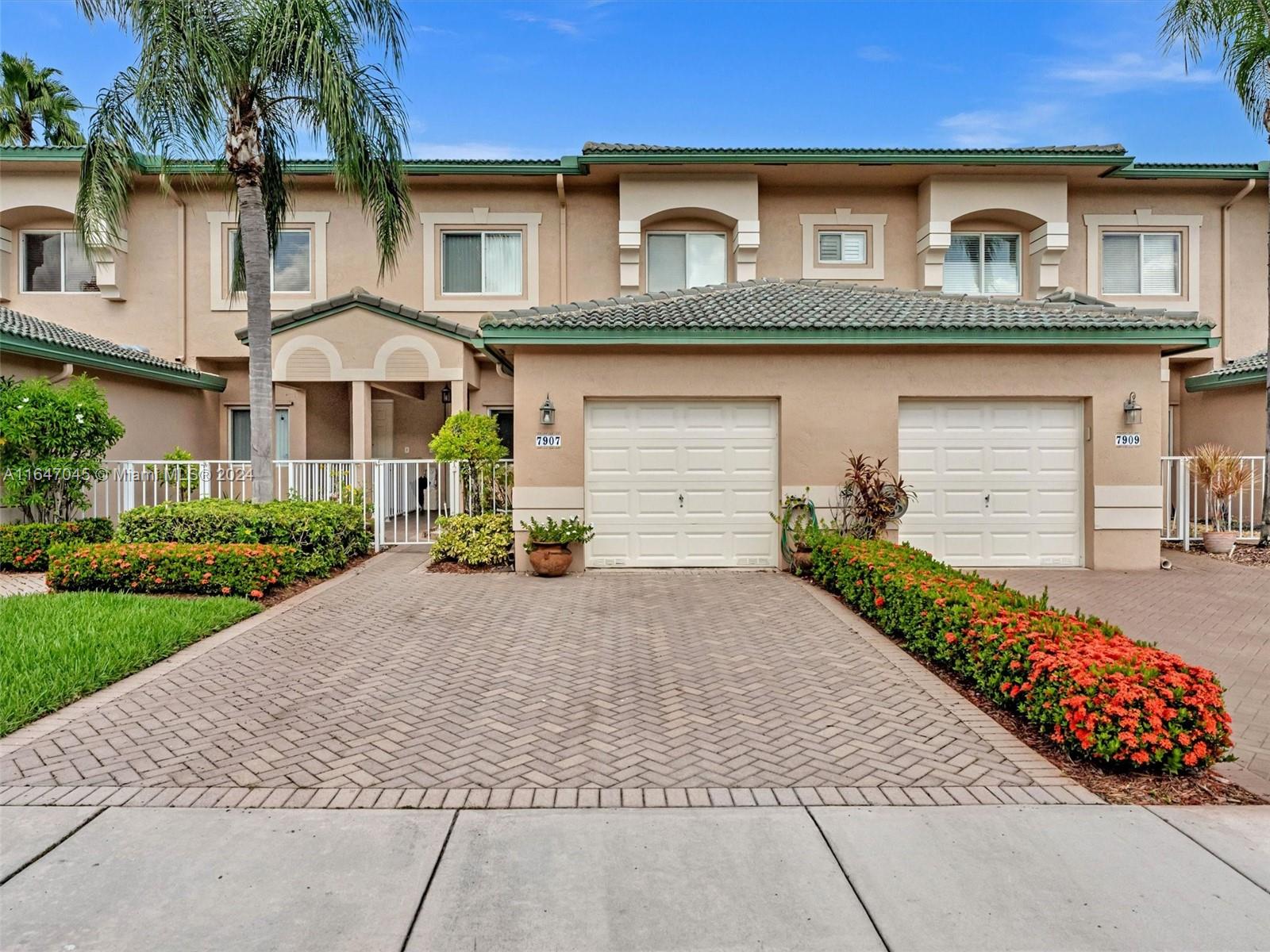 7907 E Exeter Blvd E # 102