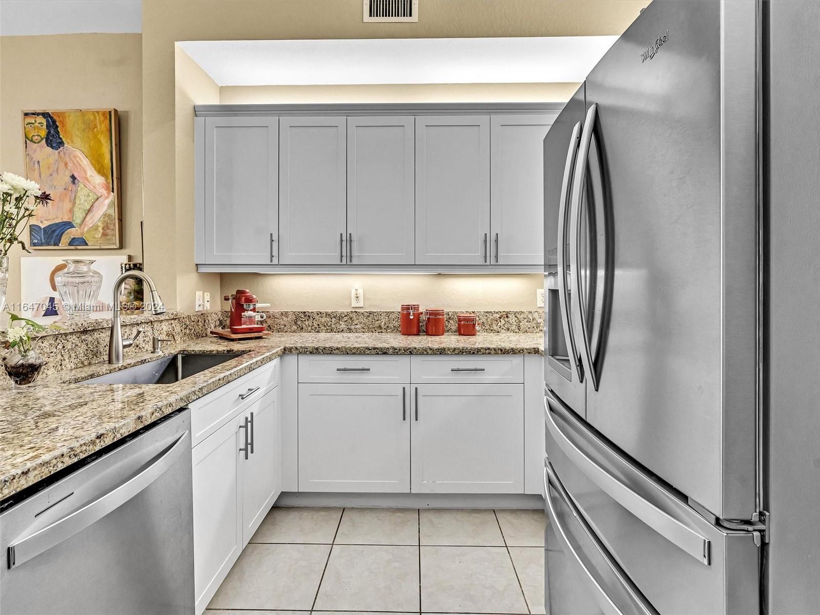 7907 E Exeter Blvd E # 102