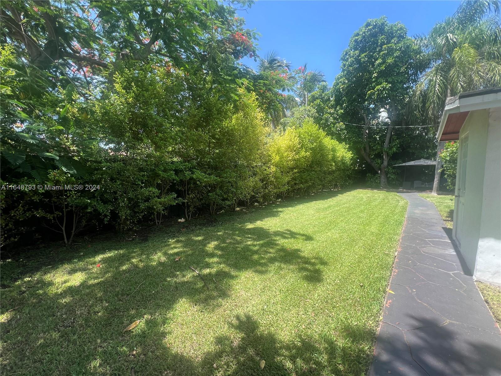 2450 SW 19th Ave Unit: -
