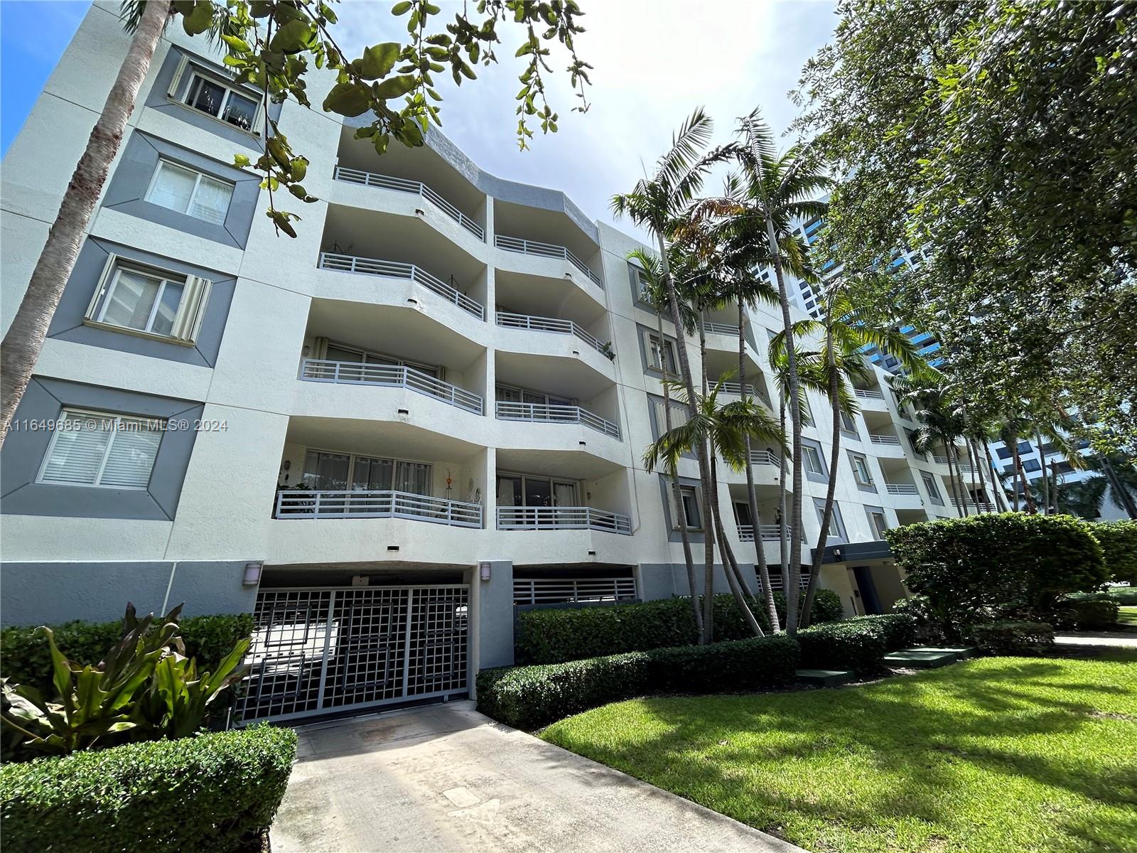 1401 Bay Rd # 206
