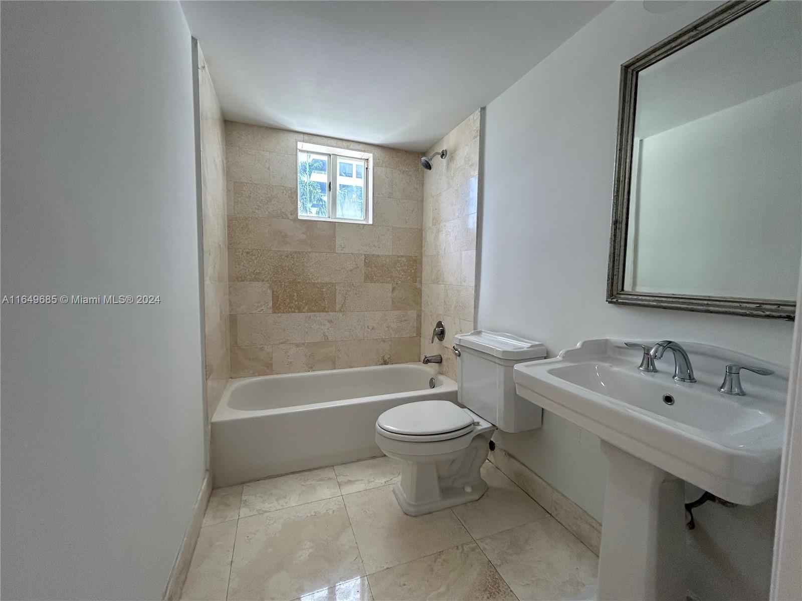 1401 Bay Rd # 206