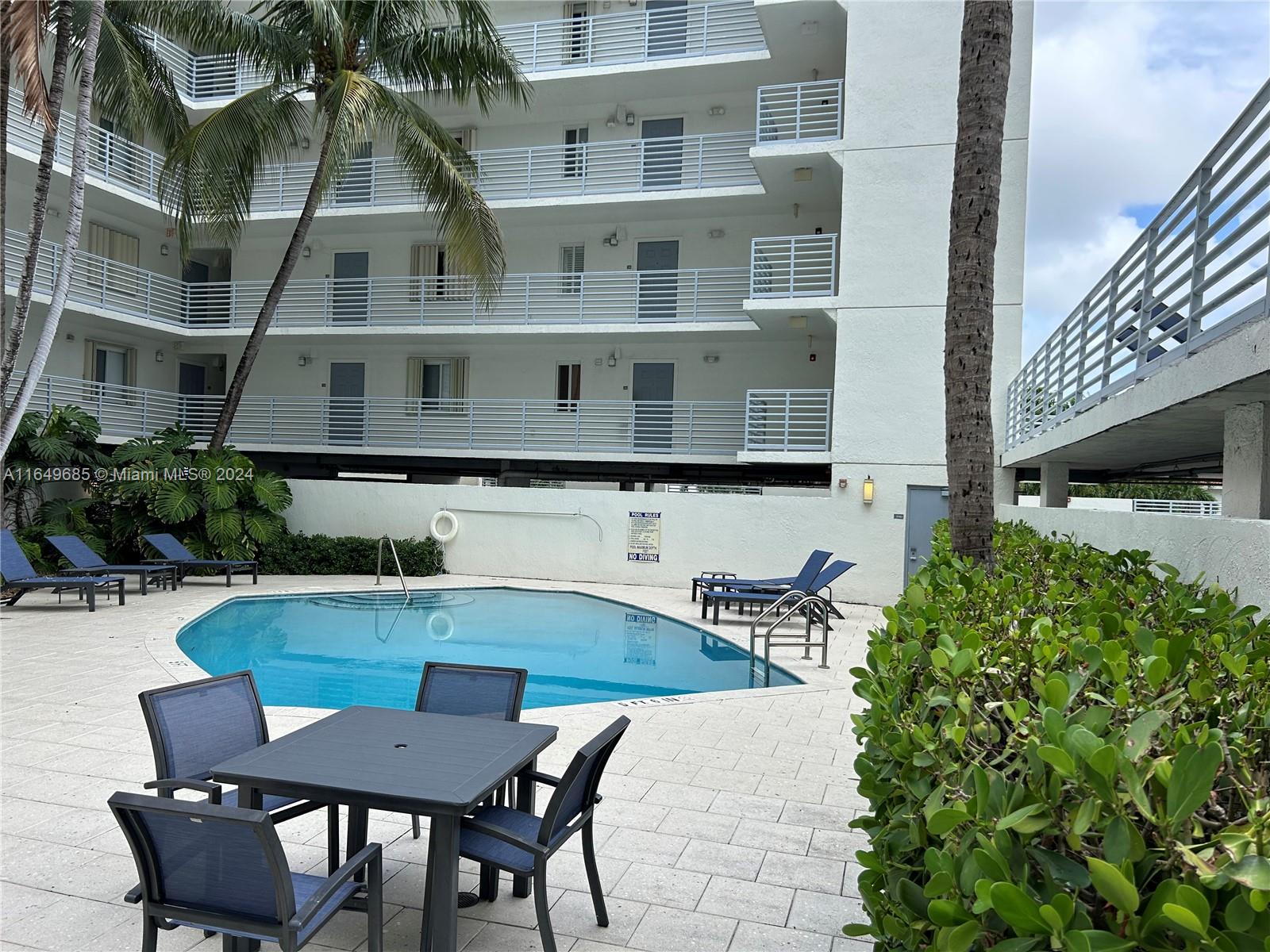 1401 Bay Rd # 206