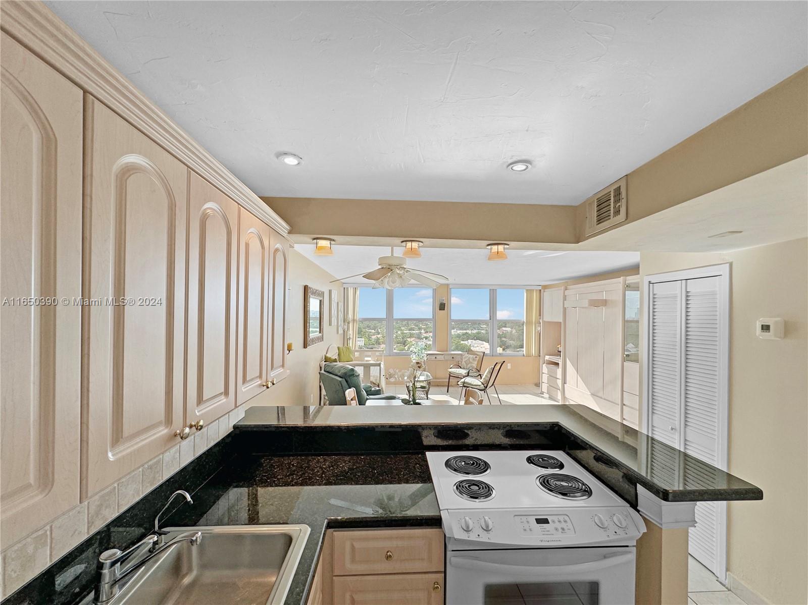 2899 Collins Ave # 1150