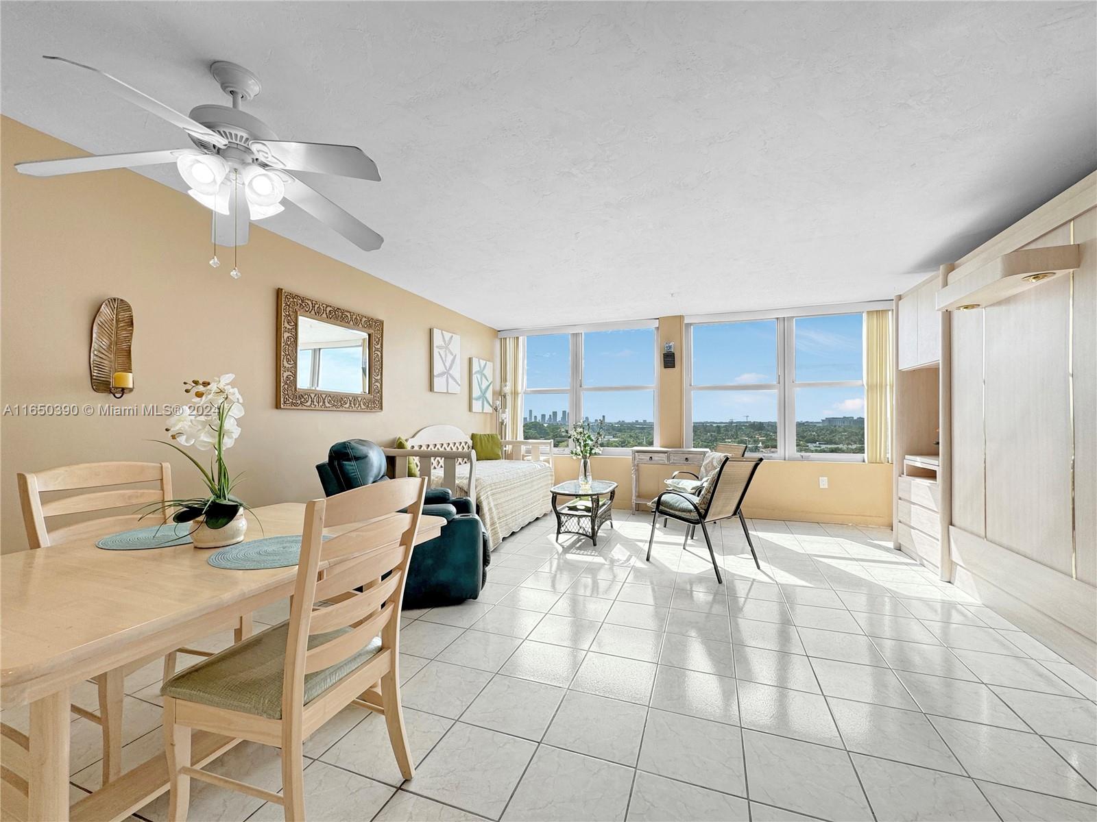 2899 Collins Ave # 1150