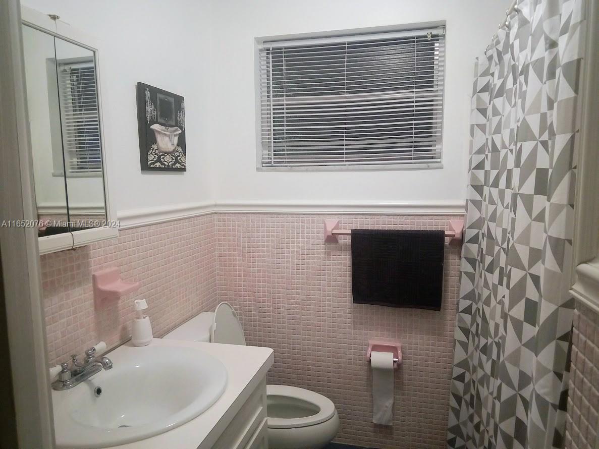 215 SE 3rd Ave # 104A