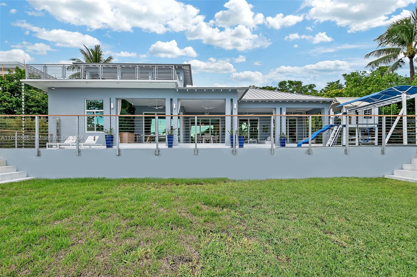 1820 S Bayshore Dr