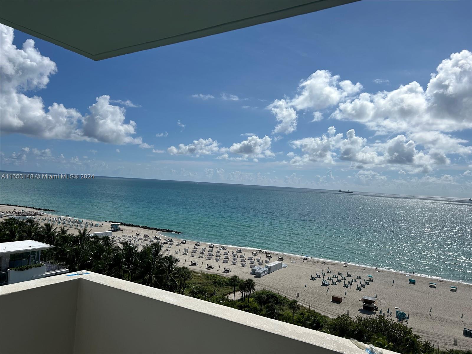 2899 Collins Ave # 1427