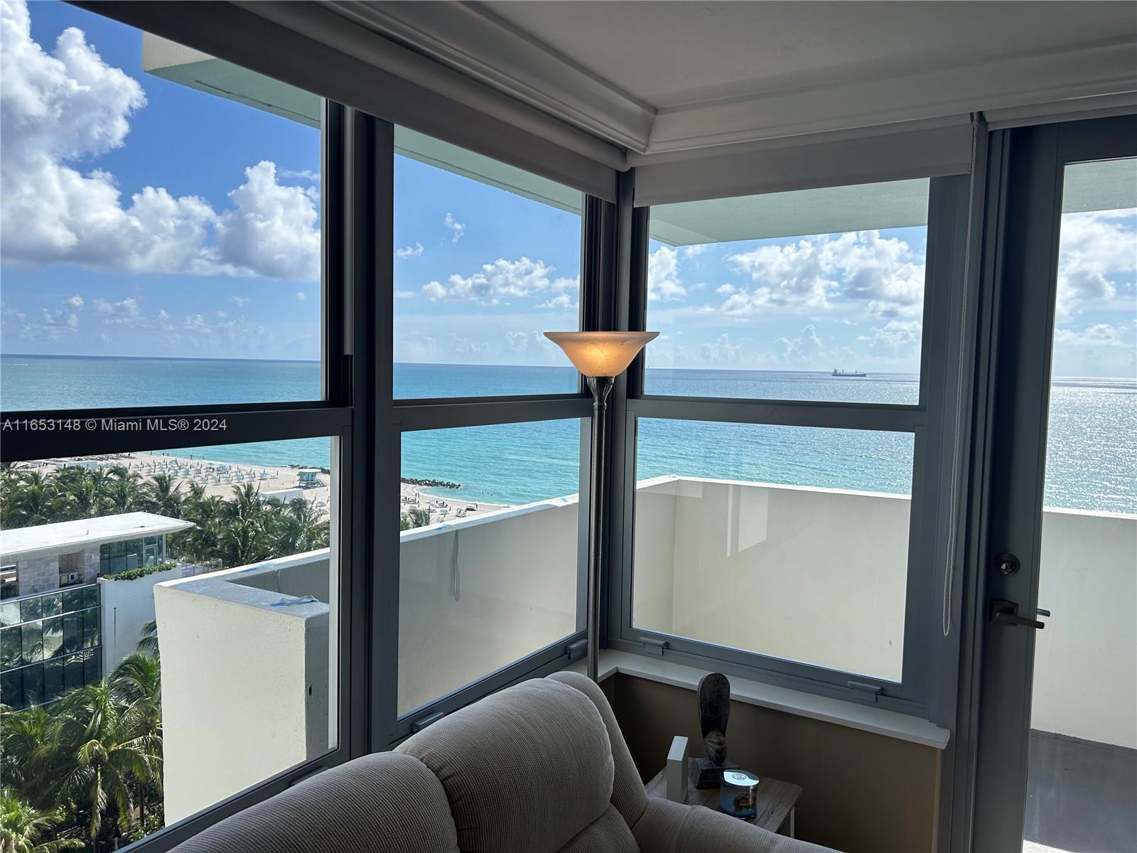 2899 Collins Ave # 1427