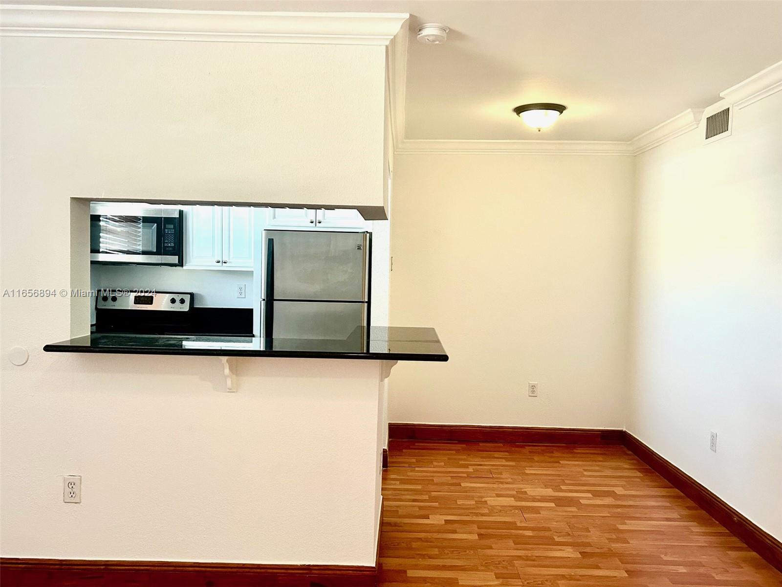 2441 SW 31st Ave # 309