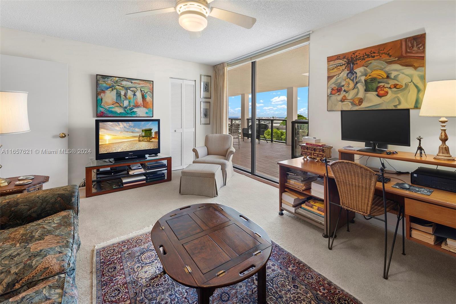 2575 S Bayshore Dr # 9B
