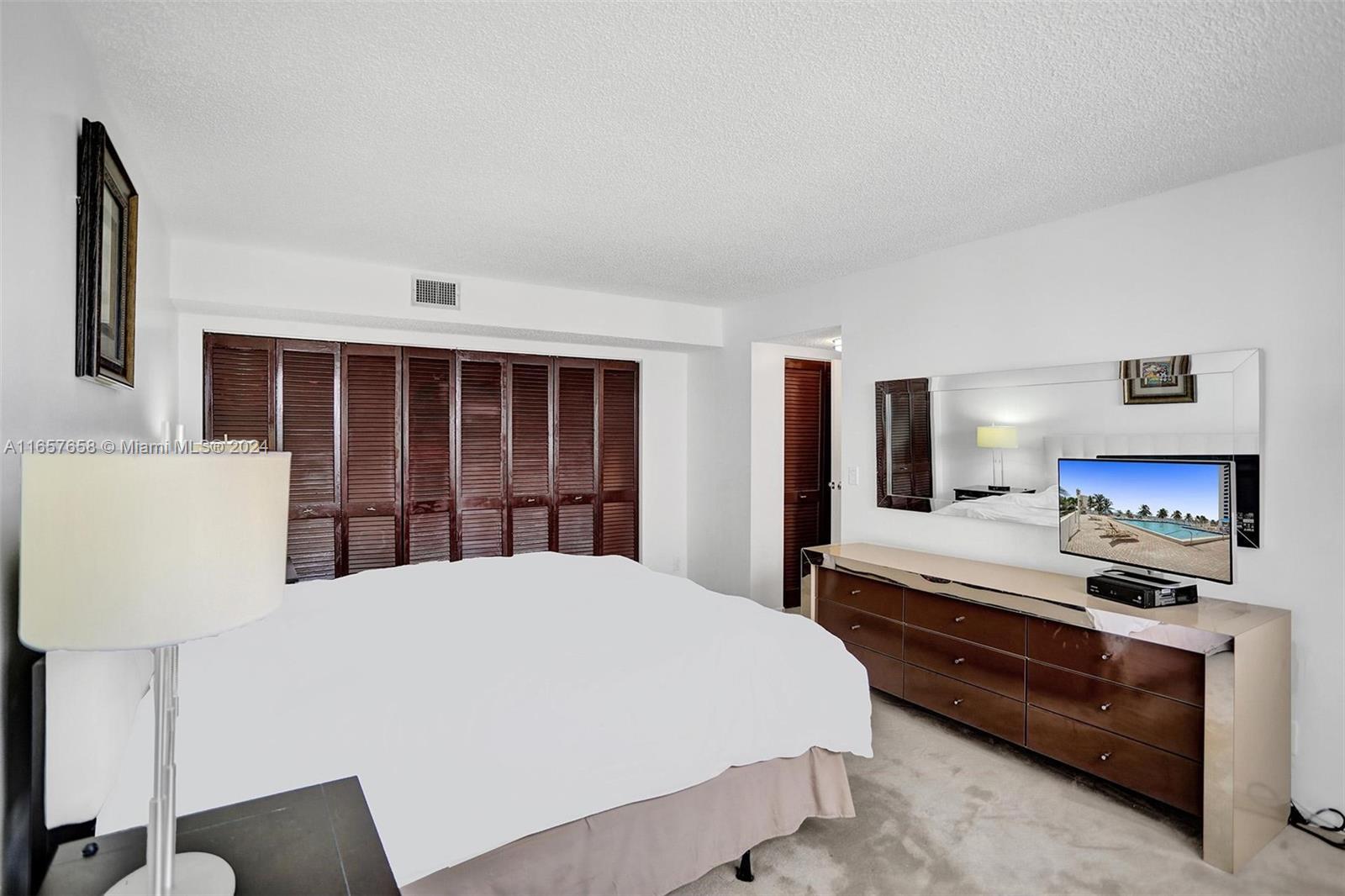 2301 S Ocean Dr # 1507