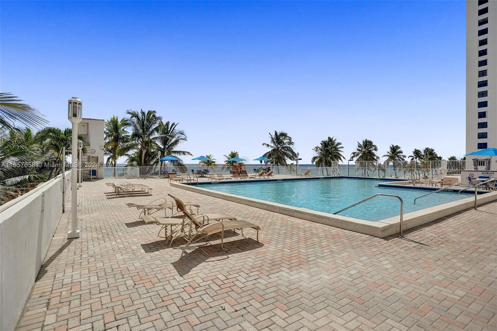 2301 S Ocean Dr # 1507