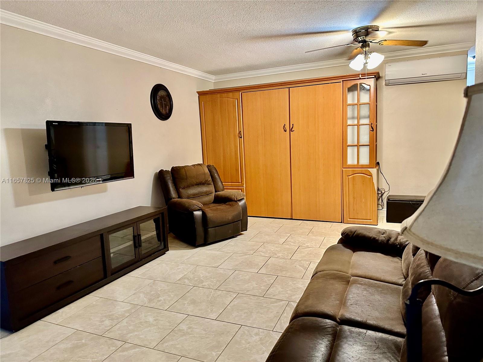 141 NE 10th Ave # 29A