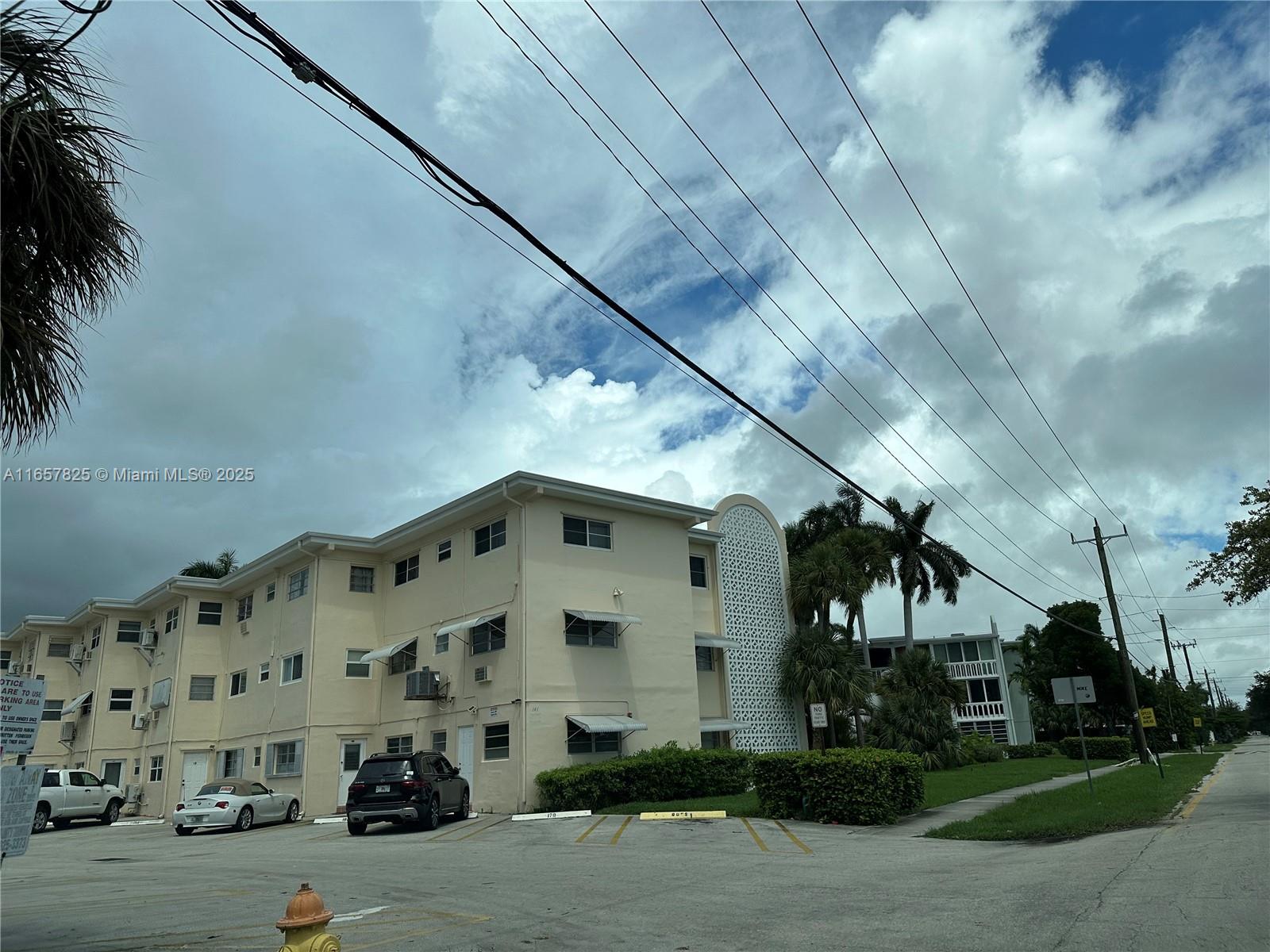 141 NE 10th Ave # 29A