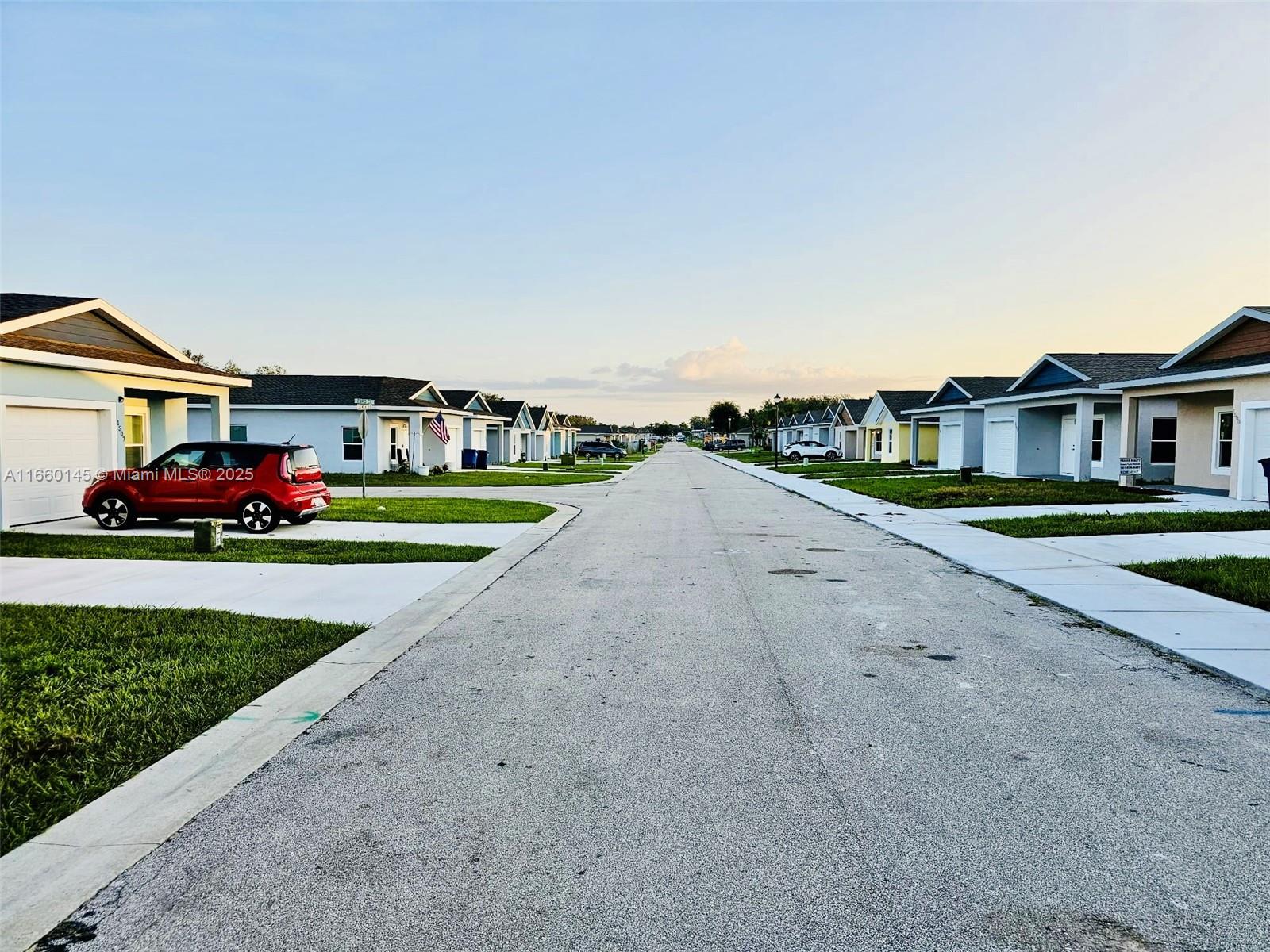 1439 Las Villas Blvd