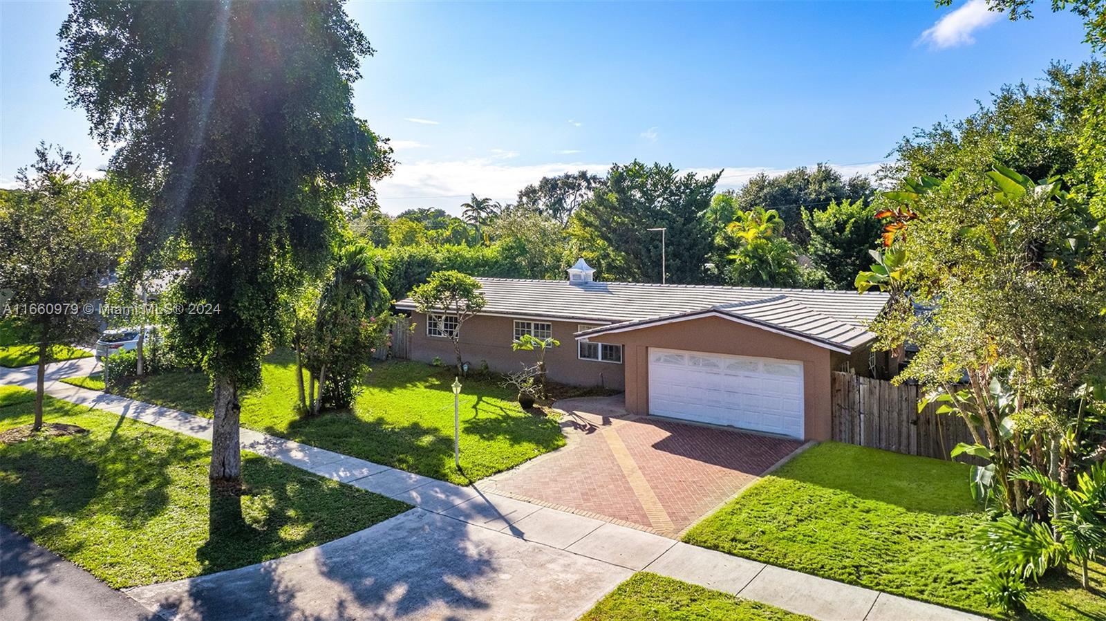 7320 SW 96th St