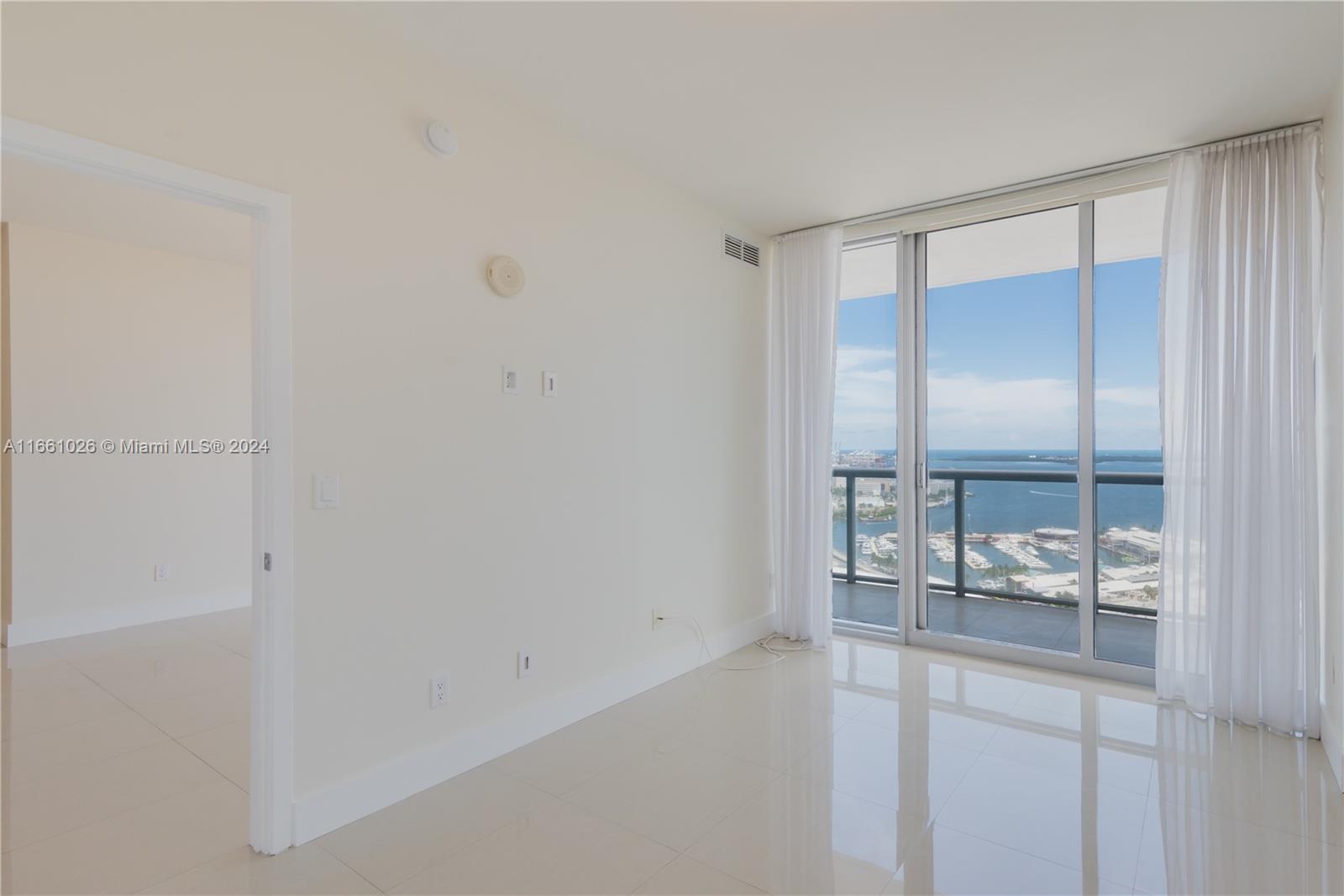888 Biscayne Blvd # 3405