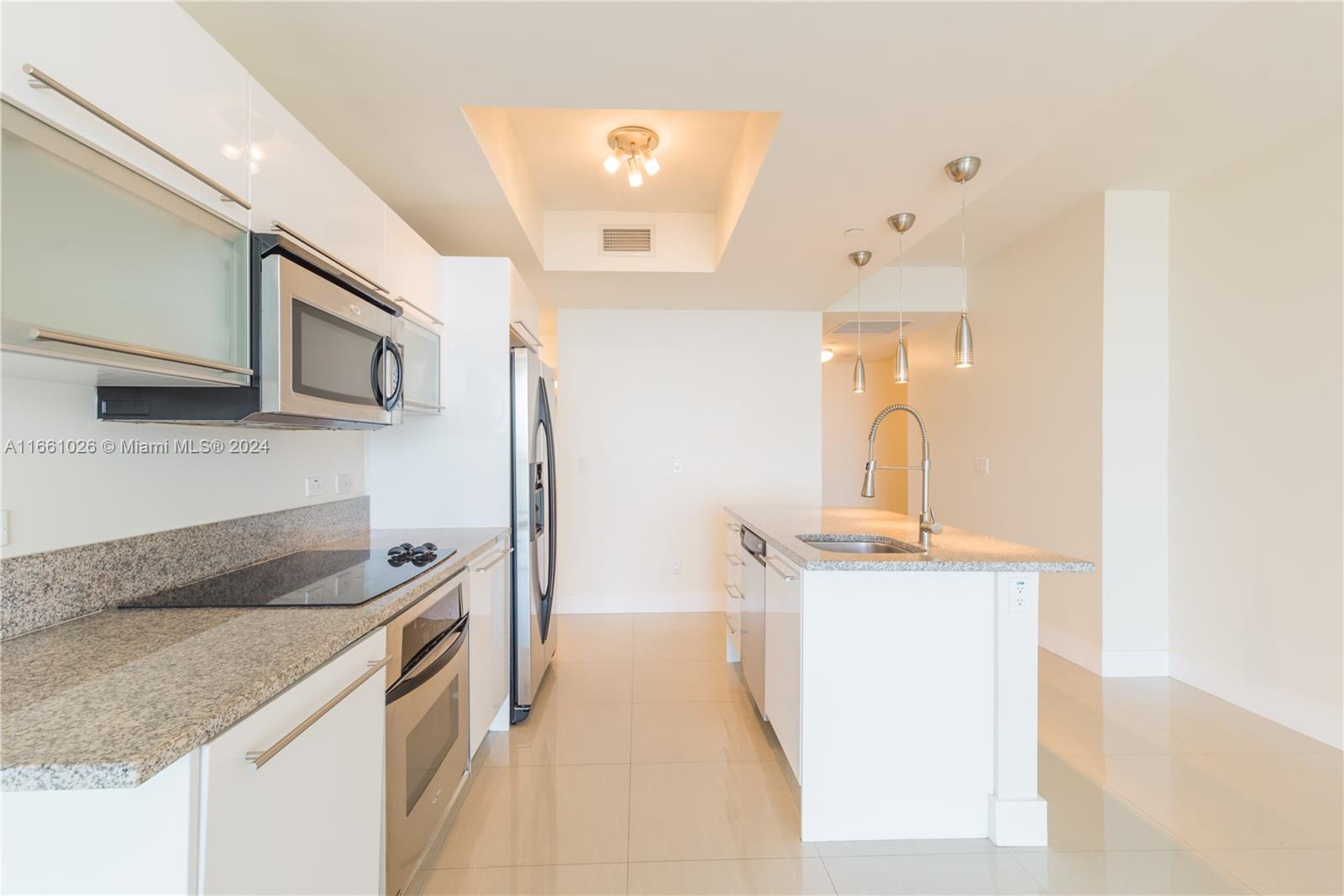 888 Biscayne Blvd # 3405