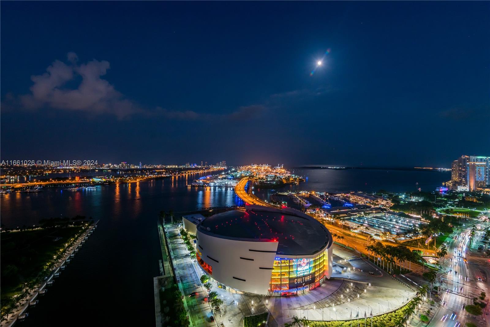 888 Biscayne Blvd # 3405