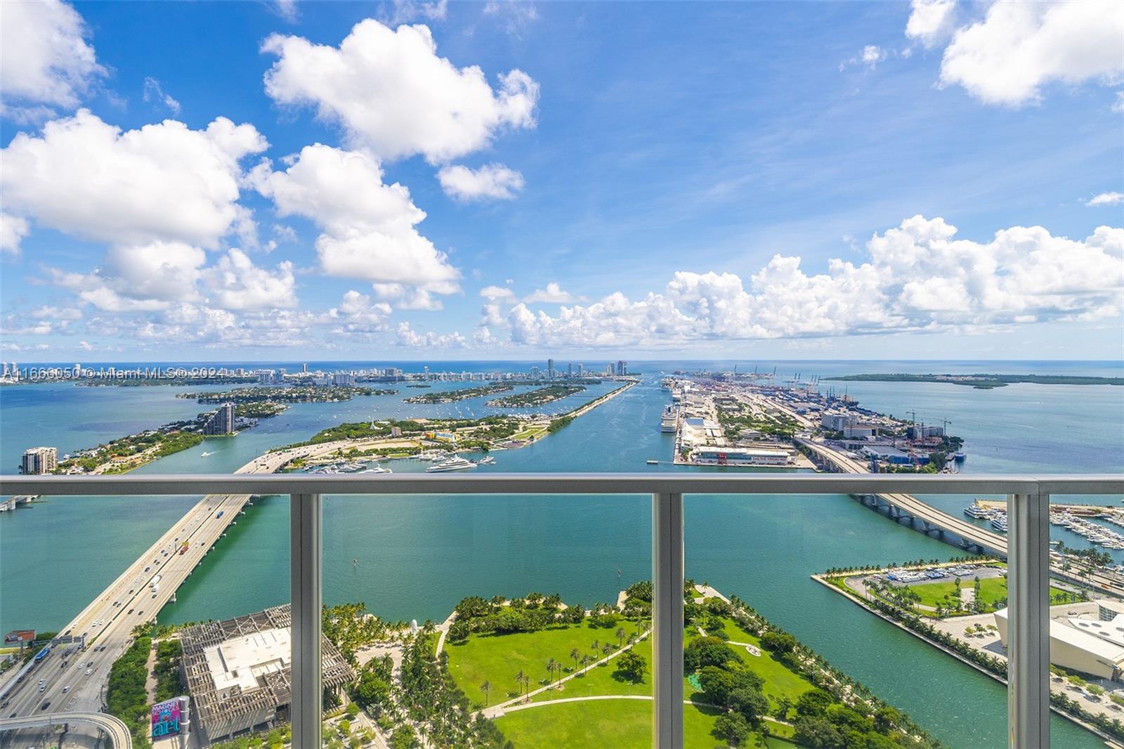 1100 Biscayne Blvd # 6004 Unit: 6003-6004