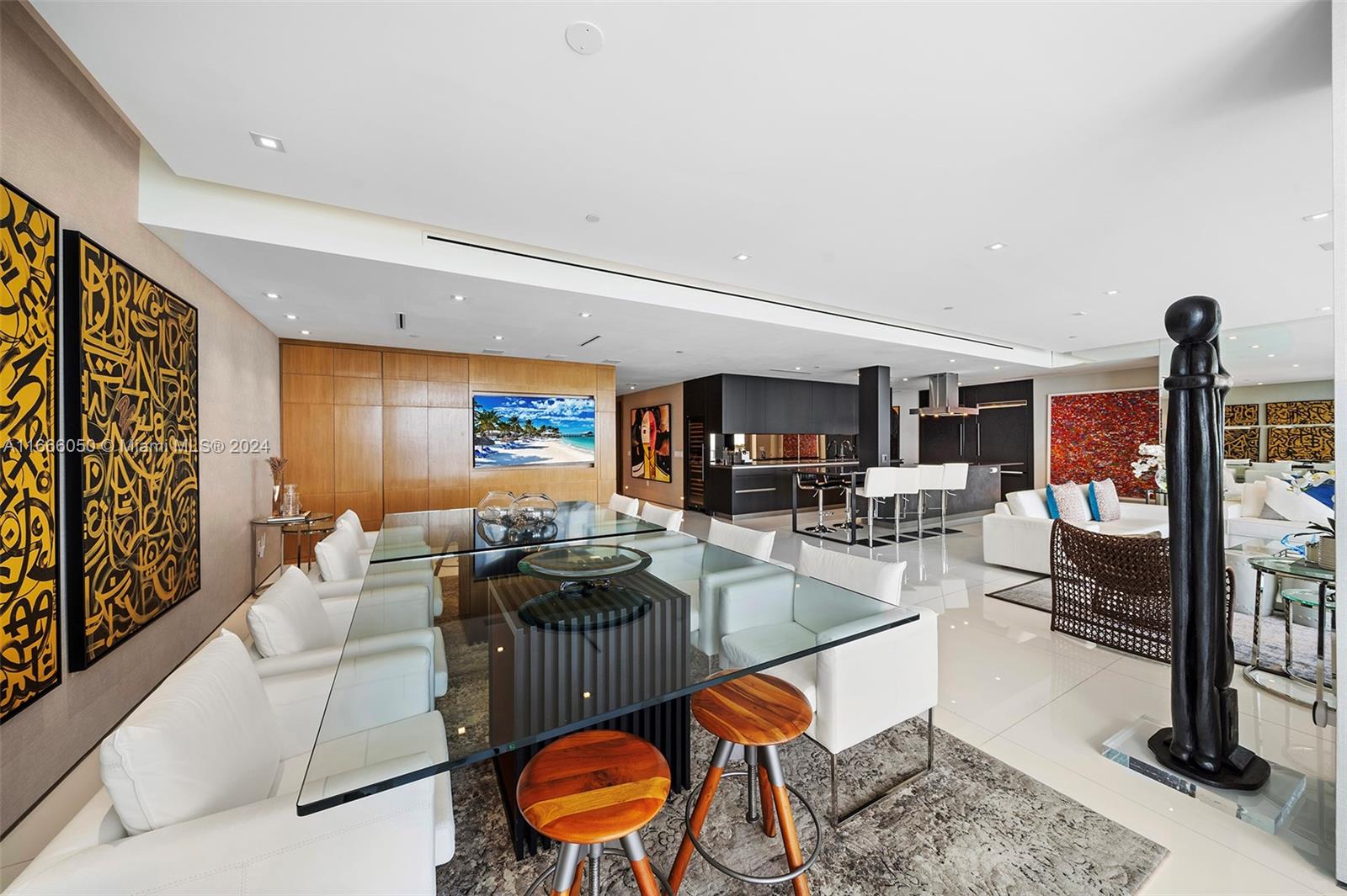 1100 Biscayne Blvd # 6004 Unit: 6003-6004