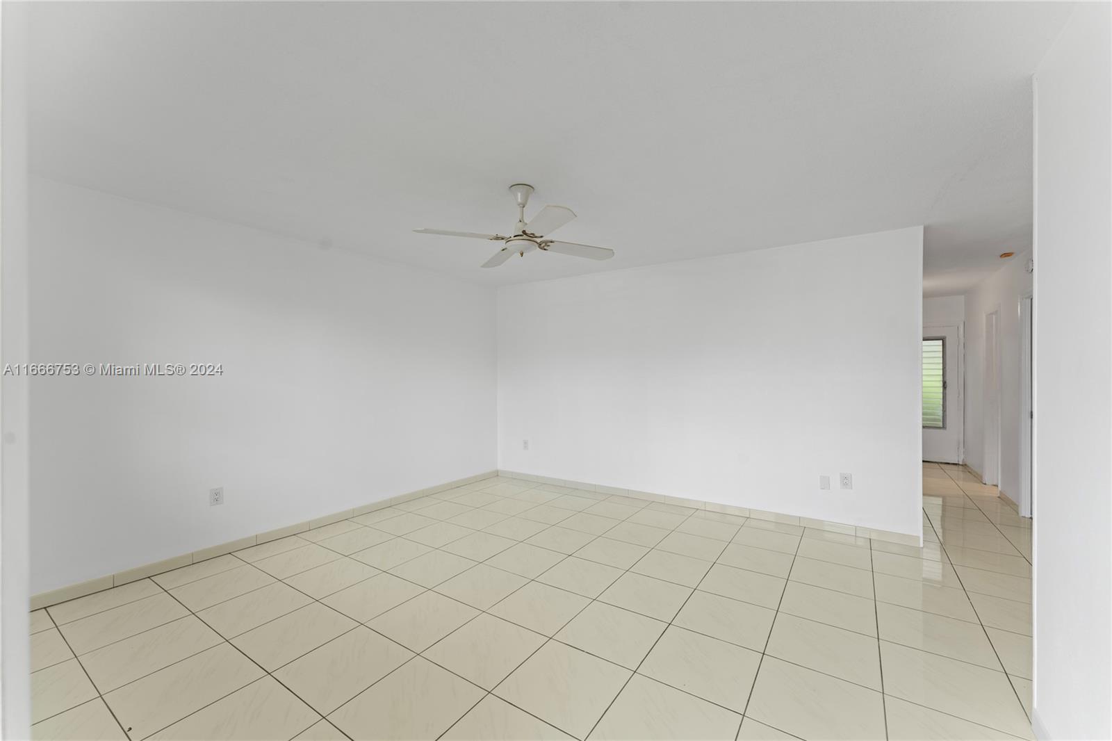 16701 NE 13th Ave # 105