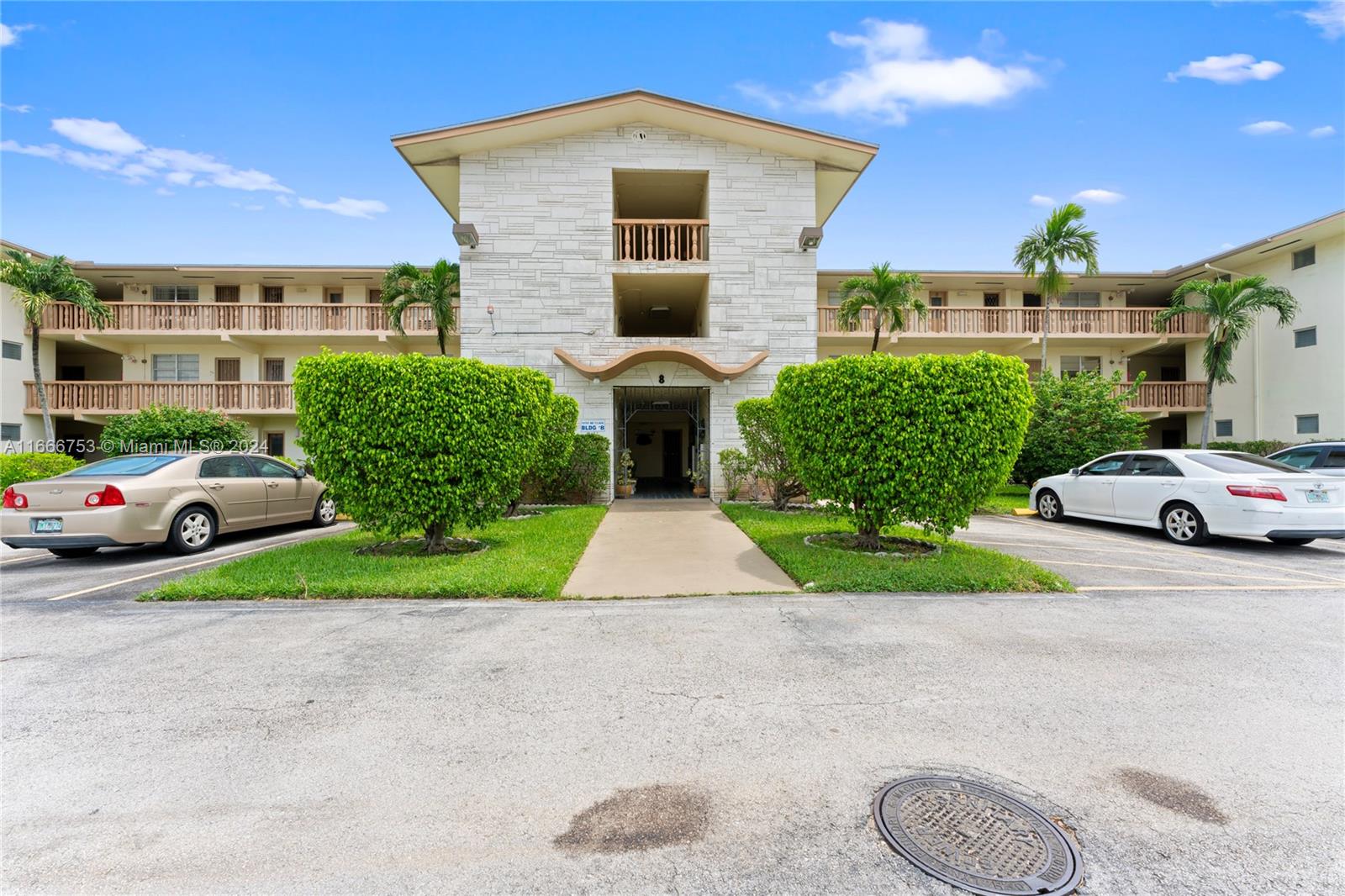16701 NE 13th Ave # 105