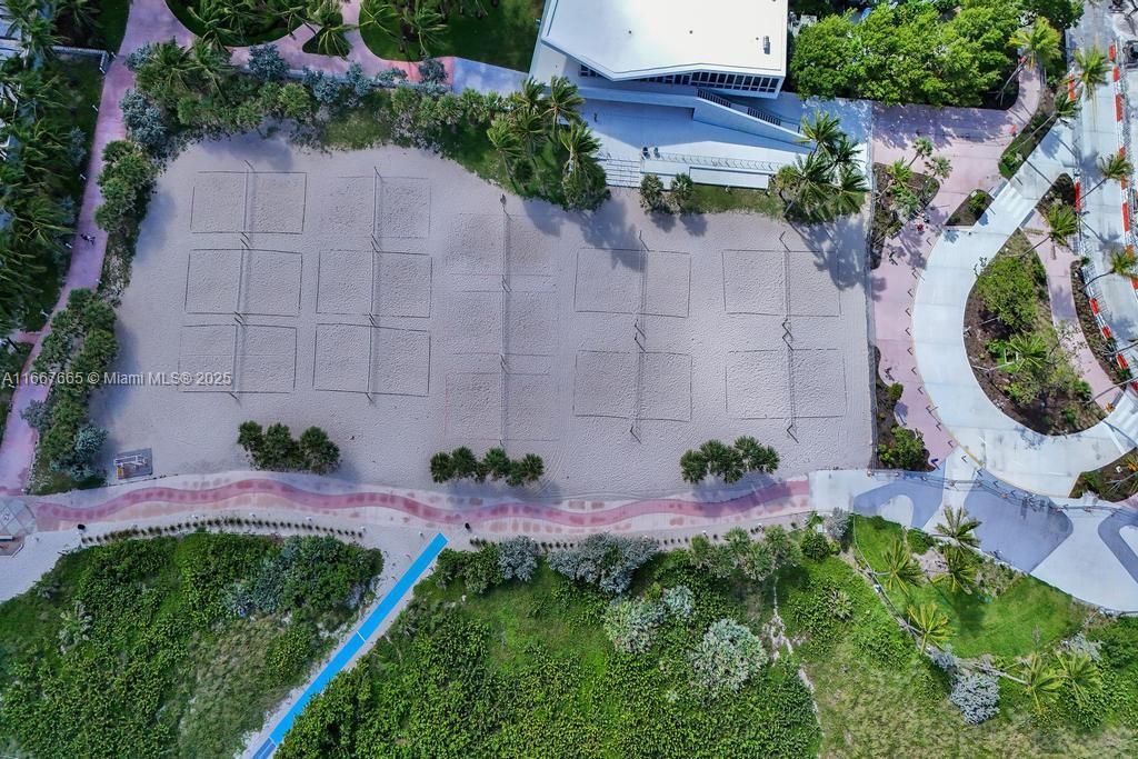 7135 Collins Ave # 1723