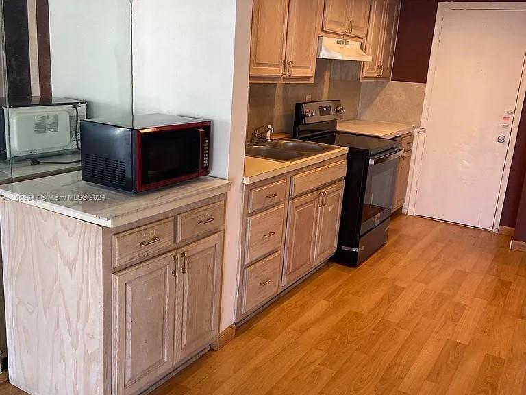 16801 NE 14th Ave # 202