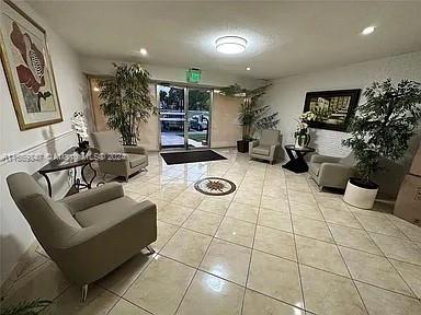 16801 NE 14th Ave # 202