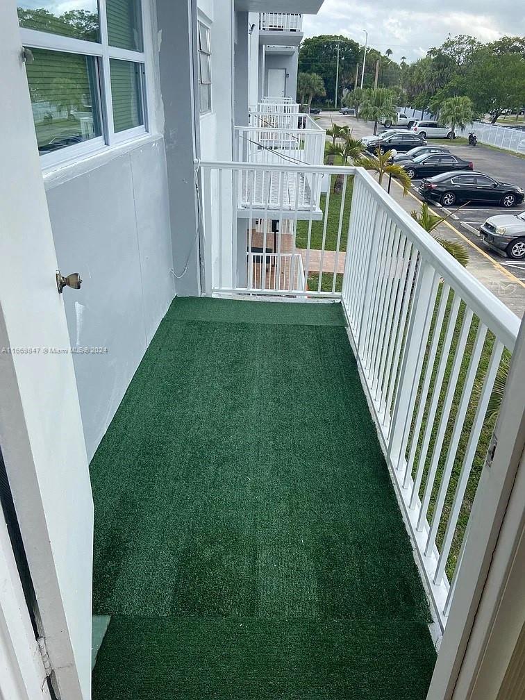 16801 NE 14th Ave # 202