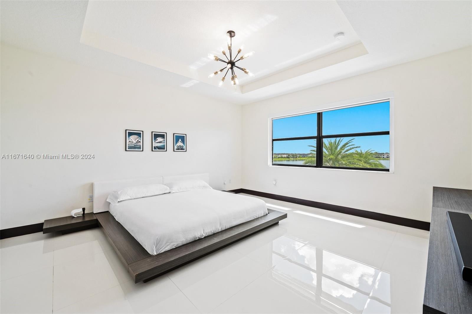 8898 NW 160th Ter
